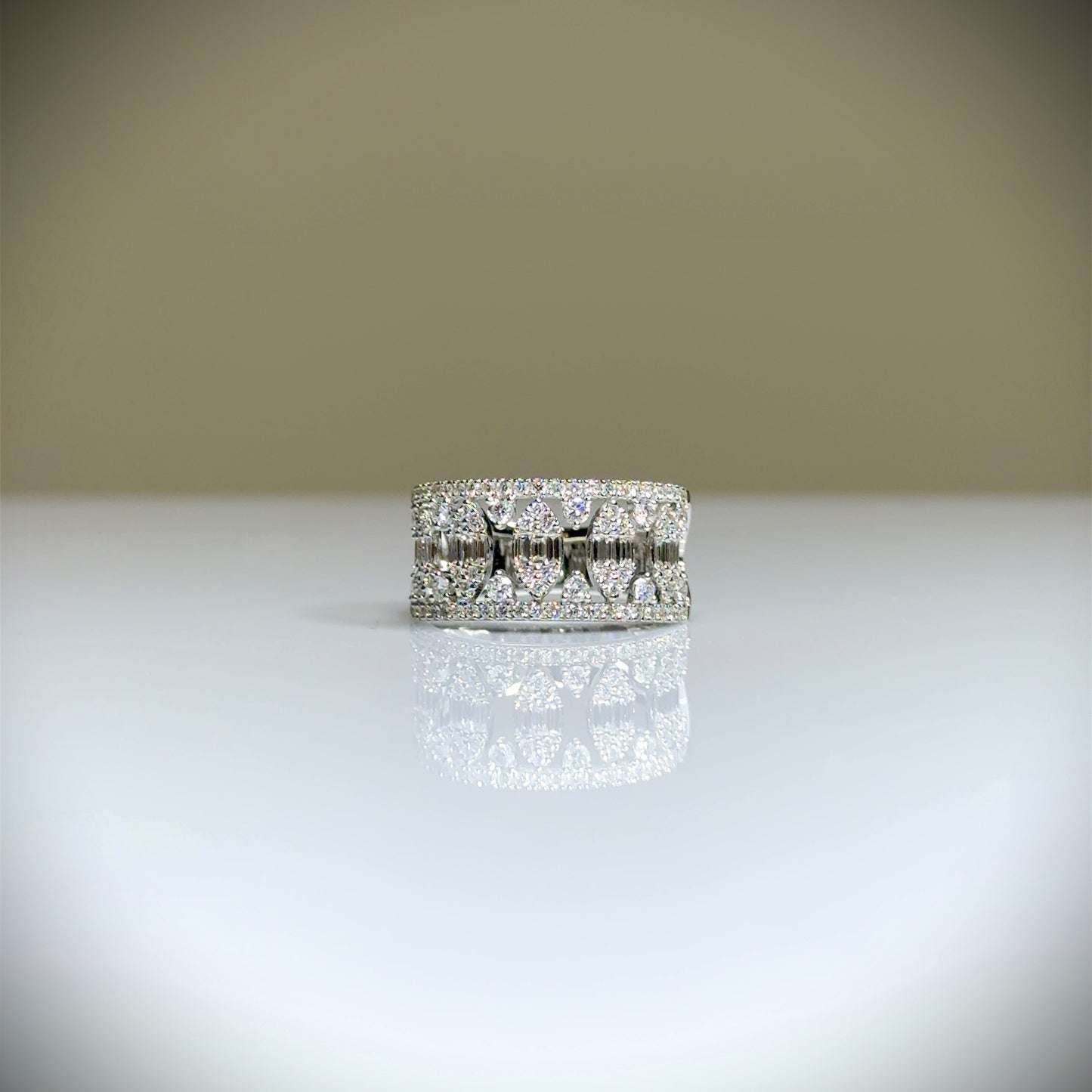 Kate-ring