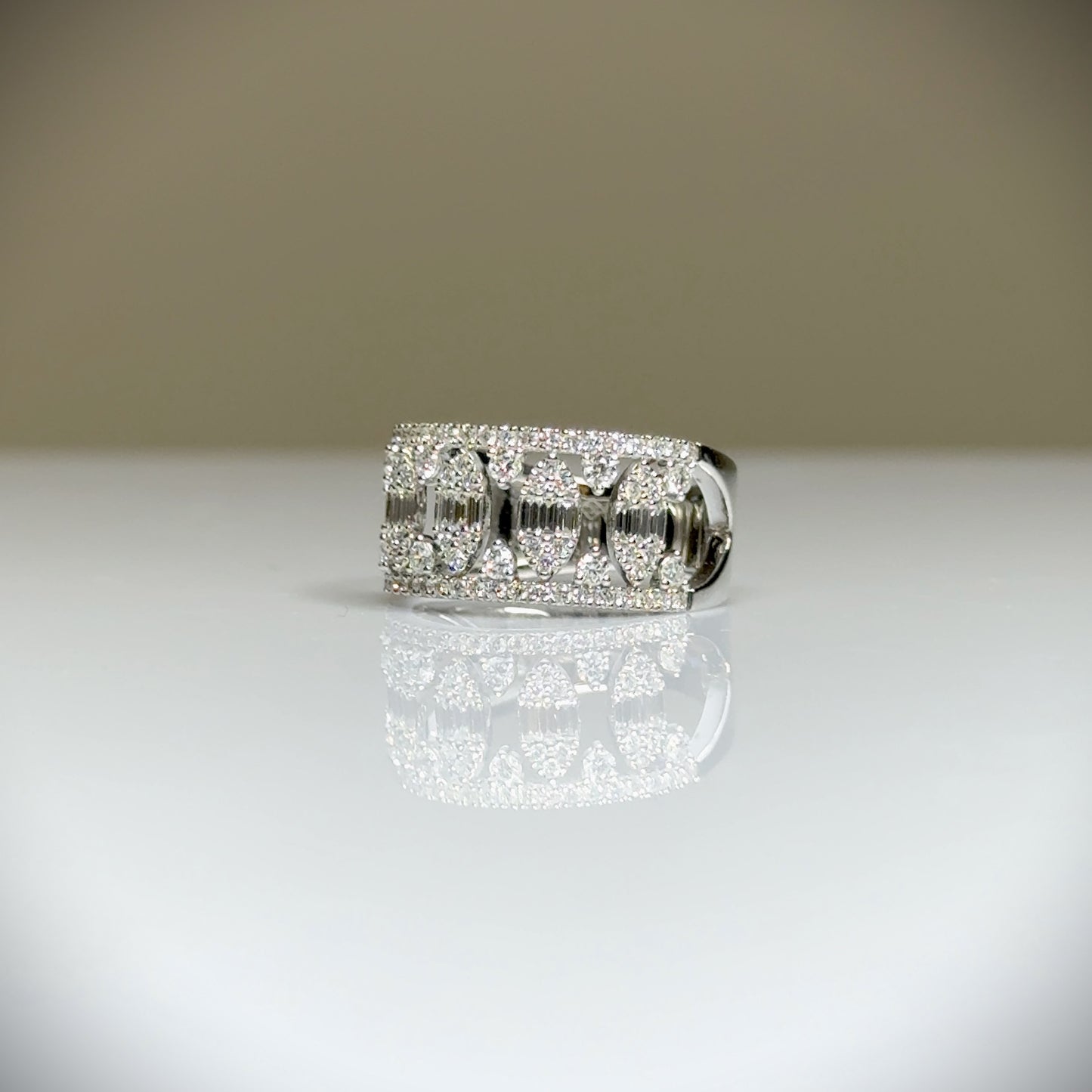 Kate-ring