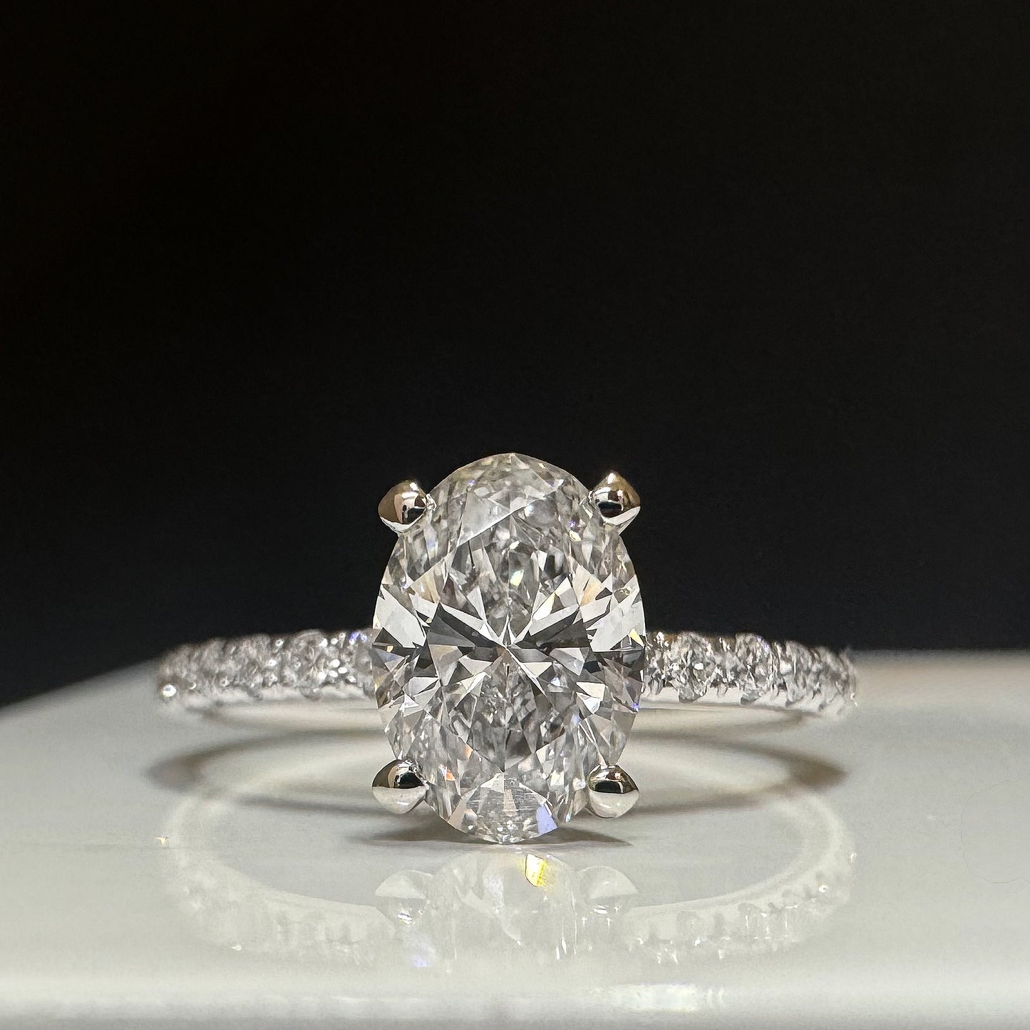 1.04 CT OVAL & ROUND CUT