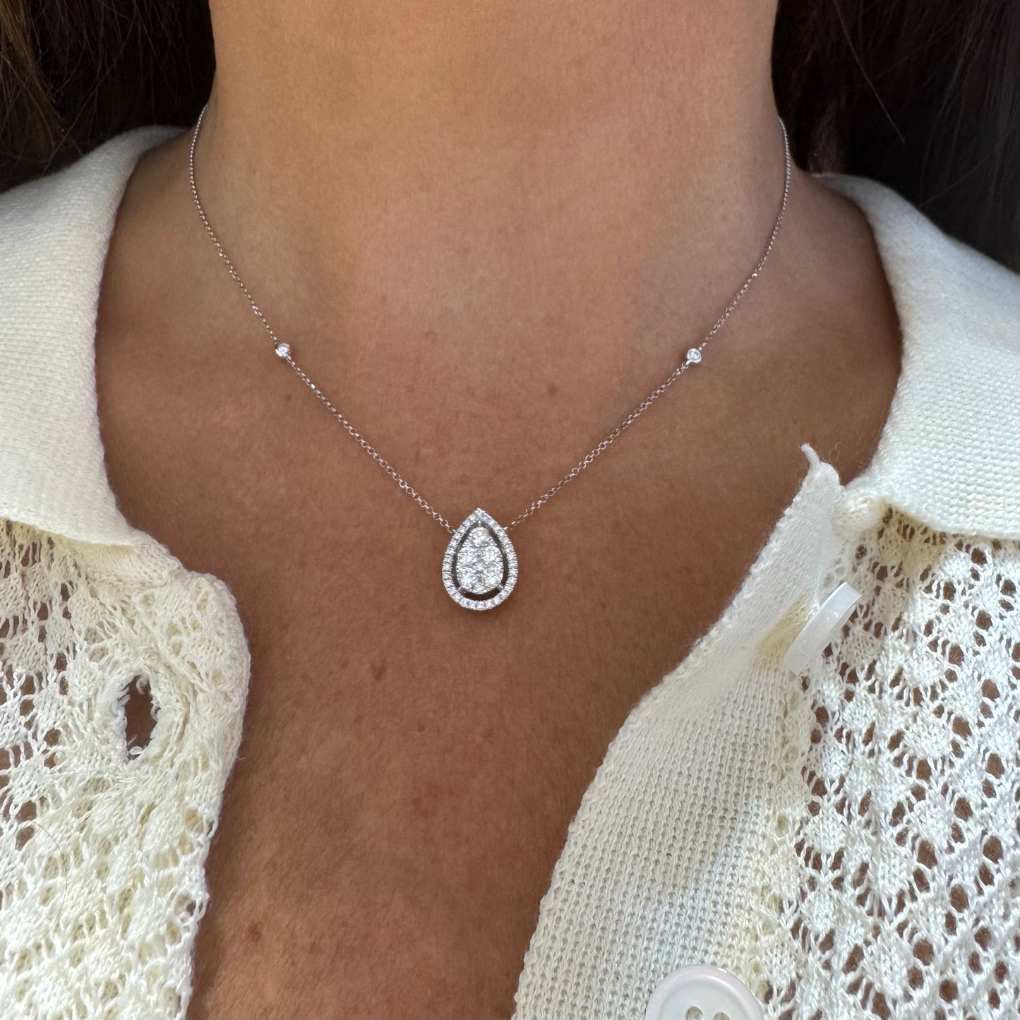 TEARDROP SHAPED DIAMOND NECKLACE