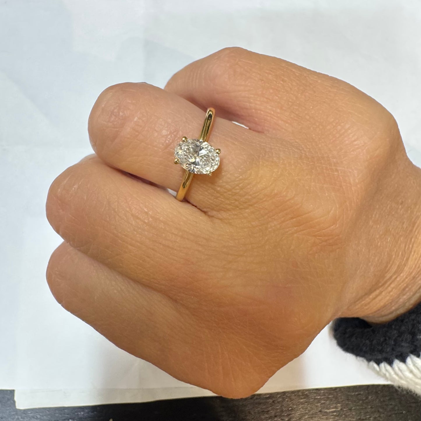 1.06 CT OVAL SOLITAIRE