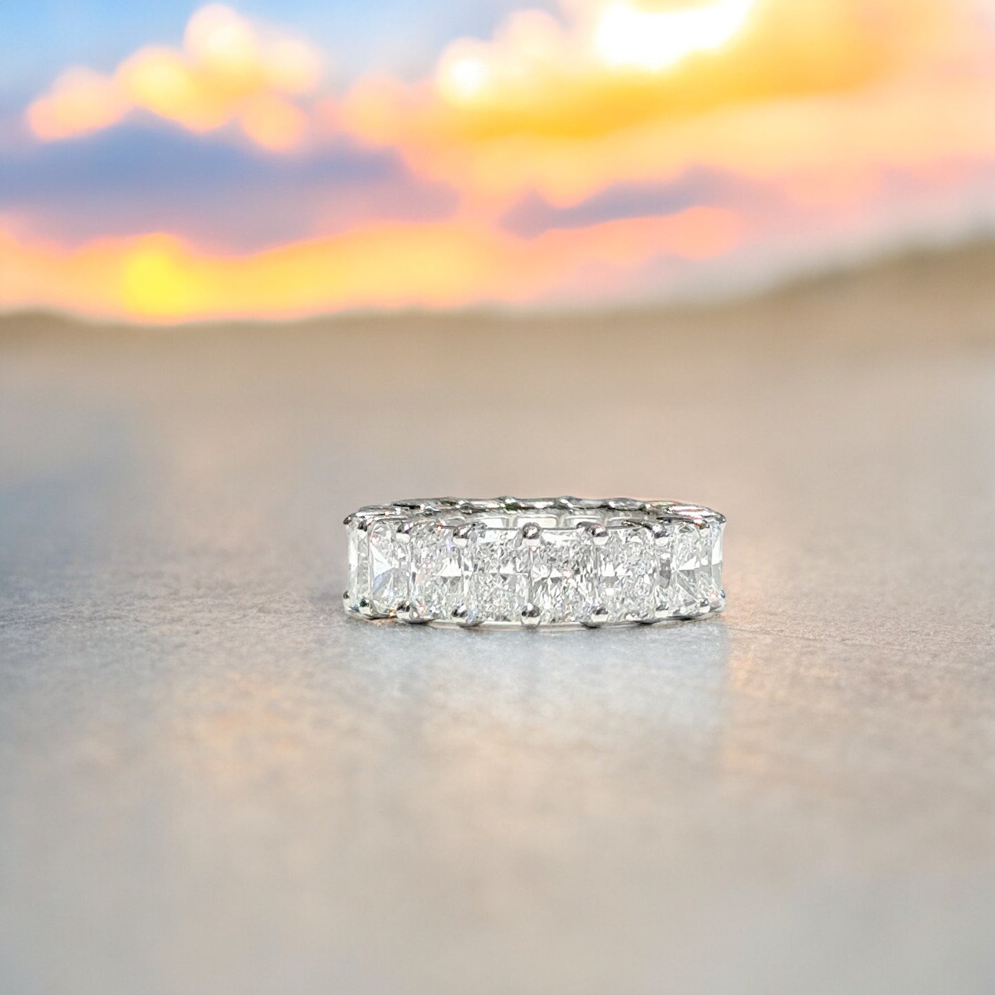 BAGUE D'ÉTERNITÉ RADIANTE DE 10,15 CT