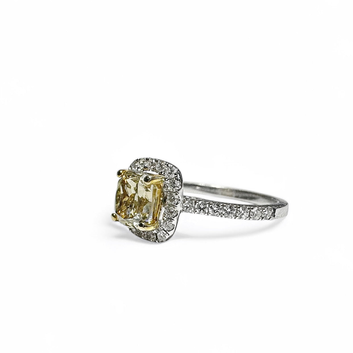 Natuurlijke Fancy Intense Gele Kussen Geslepen Diamanten Ring 