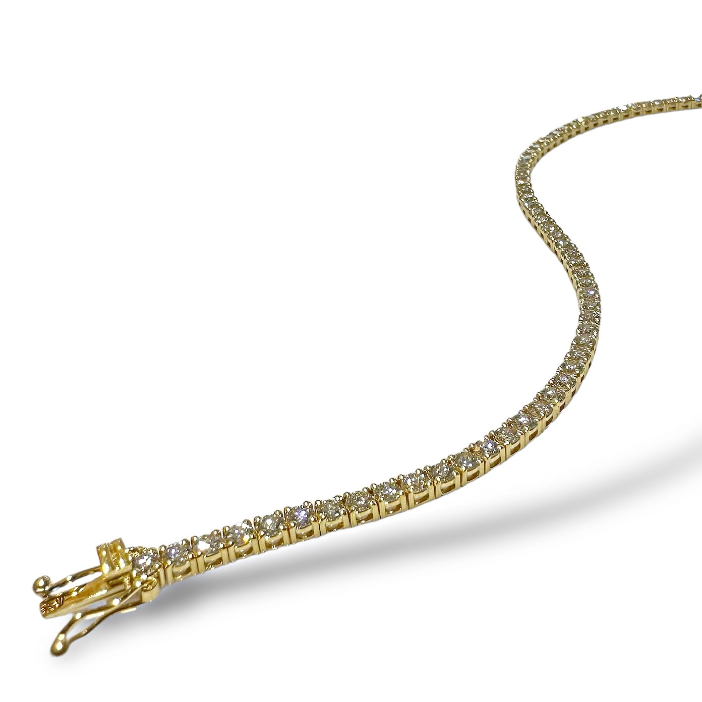 Bracelet de tennis en diamant LG de 5,60 ct 