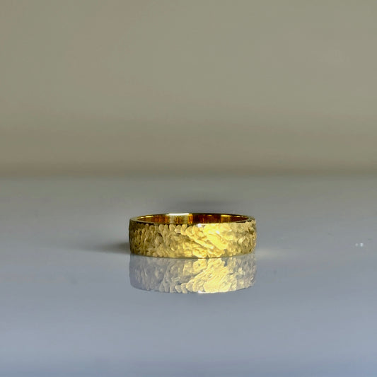 5mm gehamerde trouwring