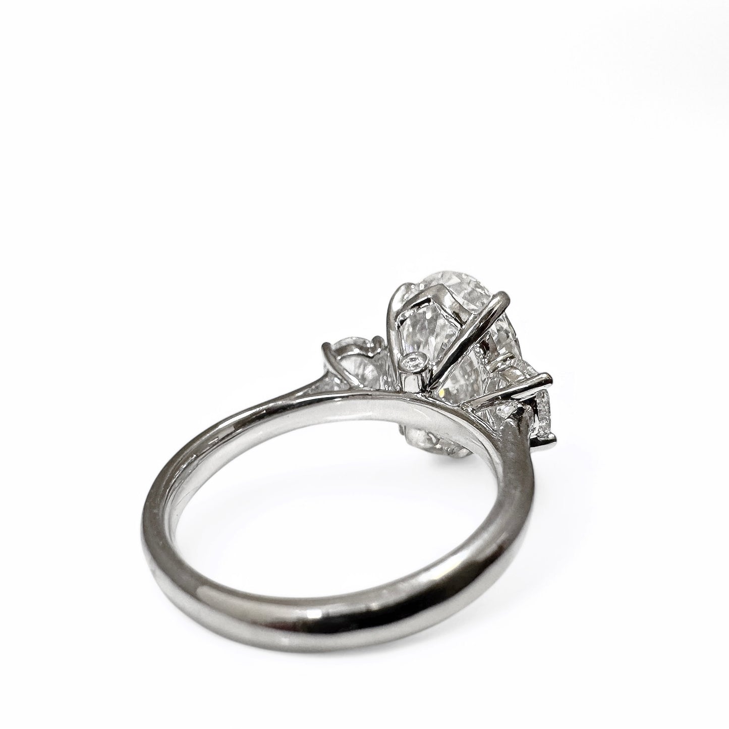 'HEIDI' OVAL SOLITAIRE RING