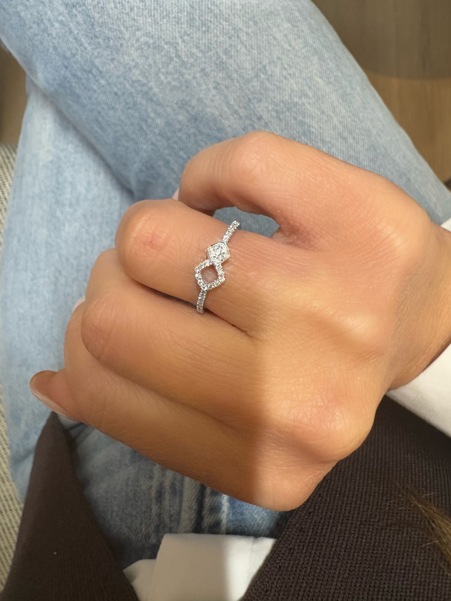 BAGUE DIAMANT FORME GEOMETRIQUE 