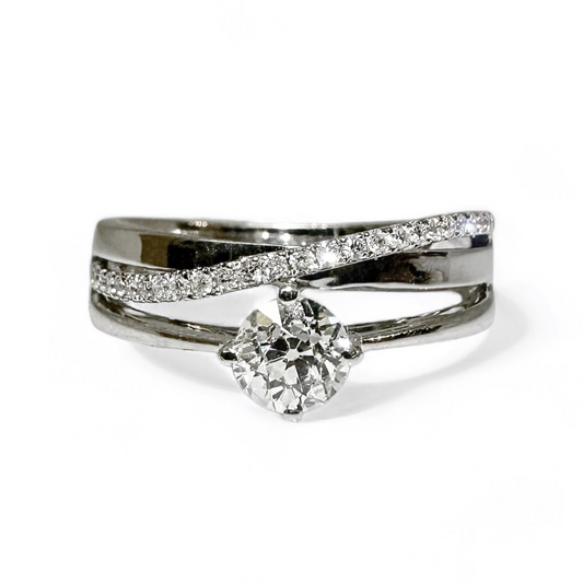 0,48 CT RONDE SOLITAIRE TWIST RING