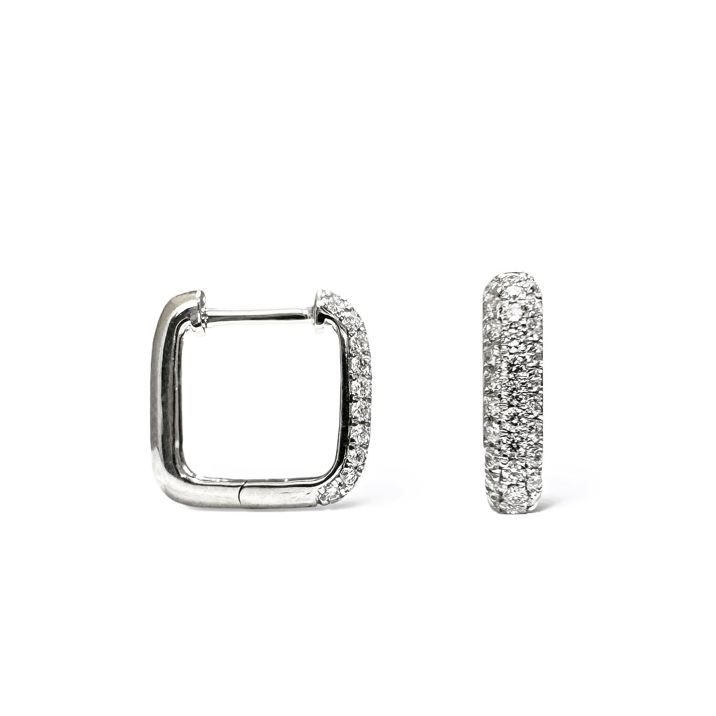 BOUCLES D'OREILLES CARRÉES PAVÉES 