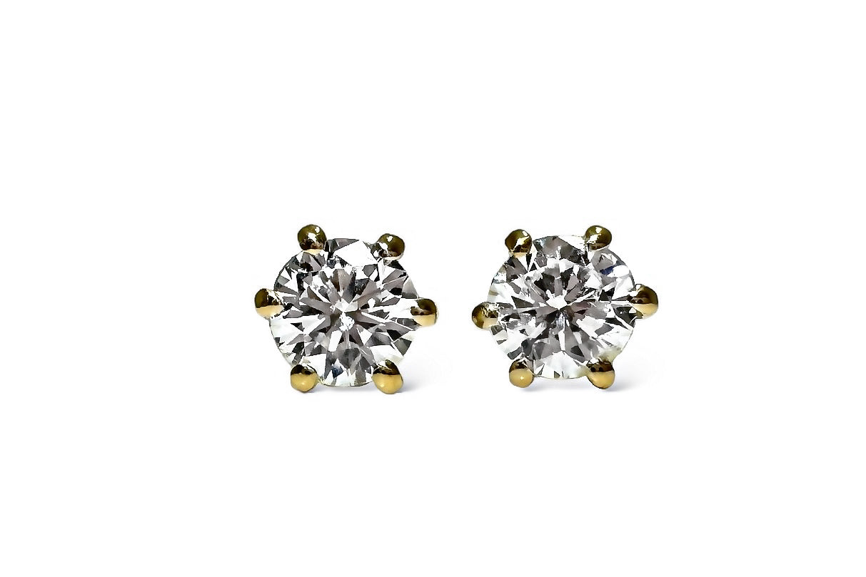 0,70 CT ZES PRONGS SOLITAIRE STUDS 