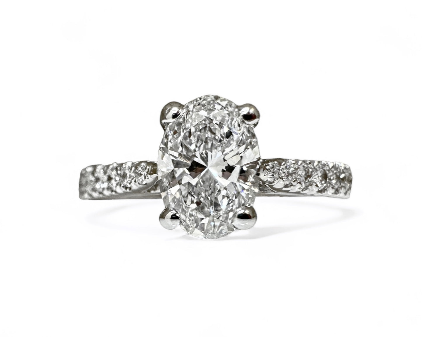 BAGUE PAVÉ TAILLE OVALE 1,01 CT 