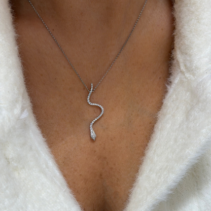 SNAKE NECKLACE