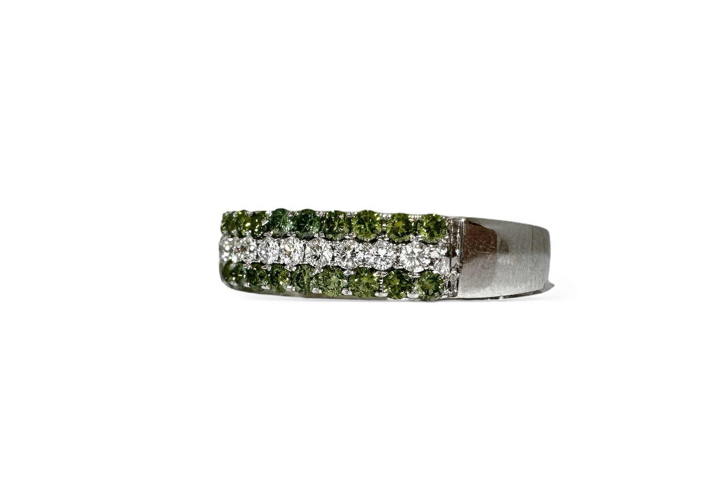 DIAMANTS BLANCS ET VERTS DE 1,20 CT 