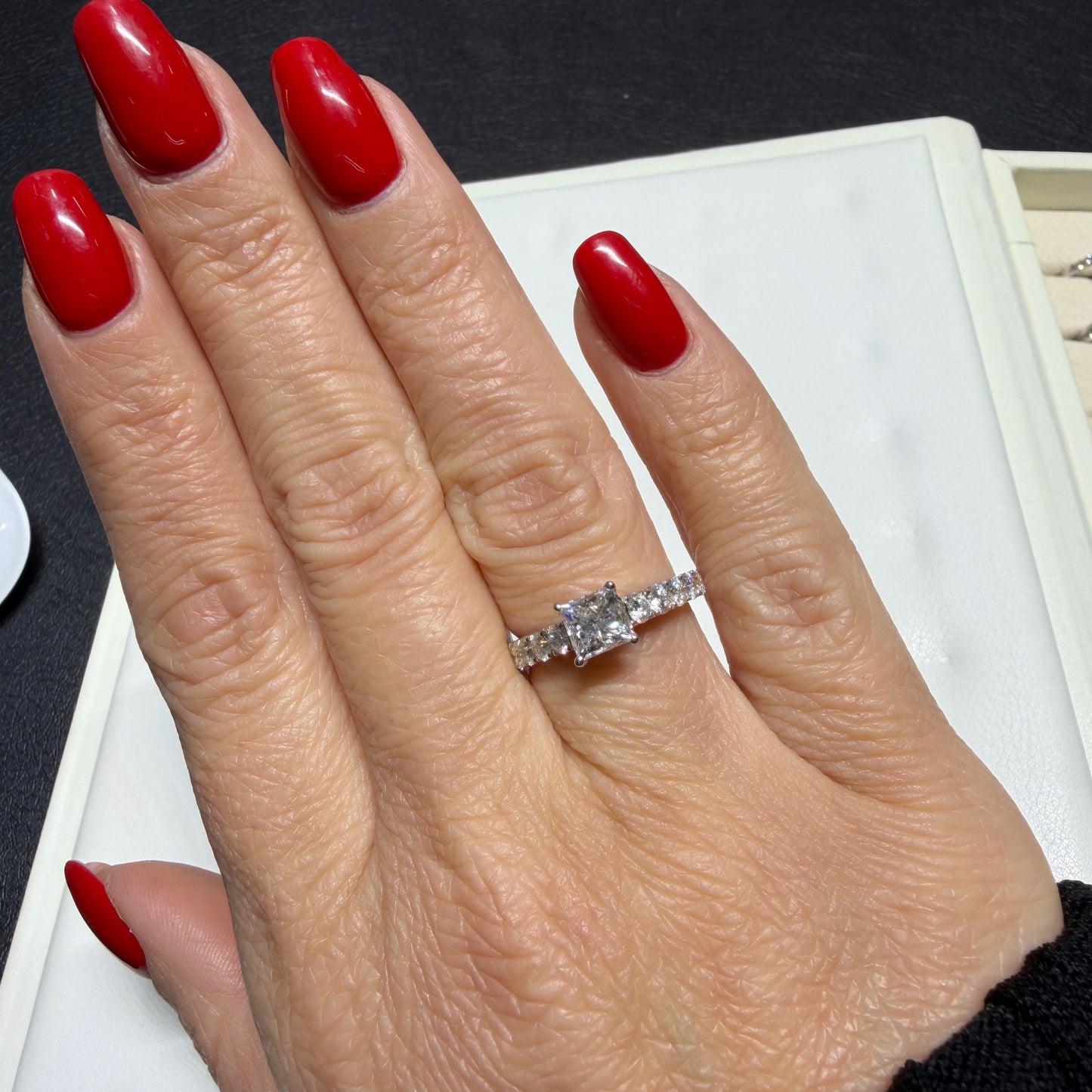 Bague de fiançailles taille princesse 