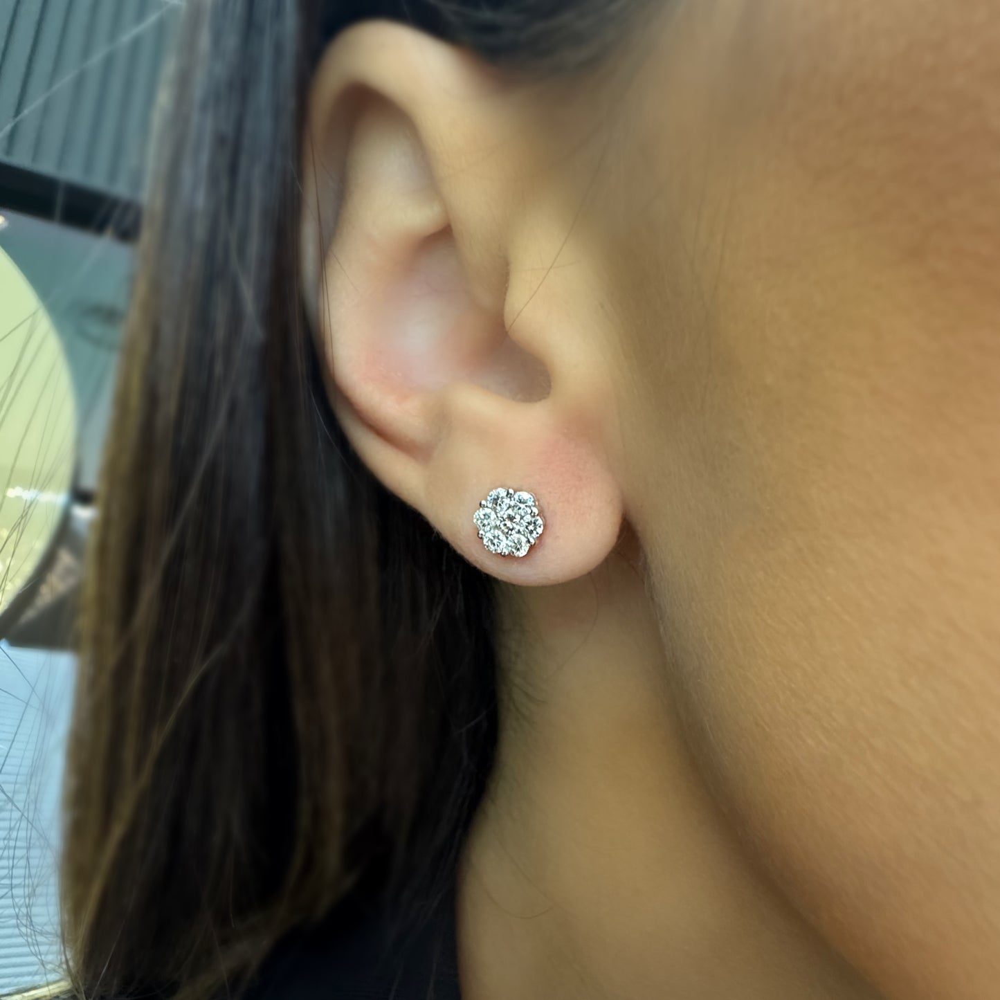 Grote bloemendiamanten oorbellen