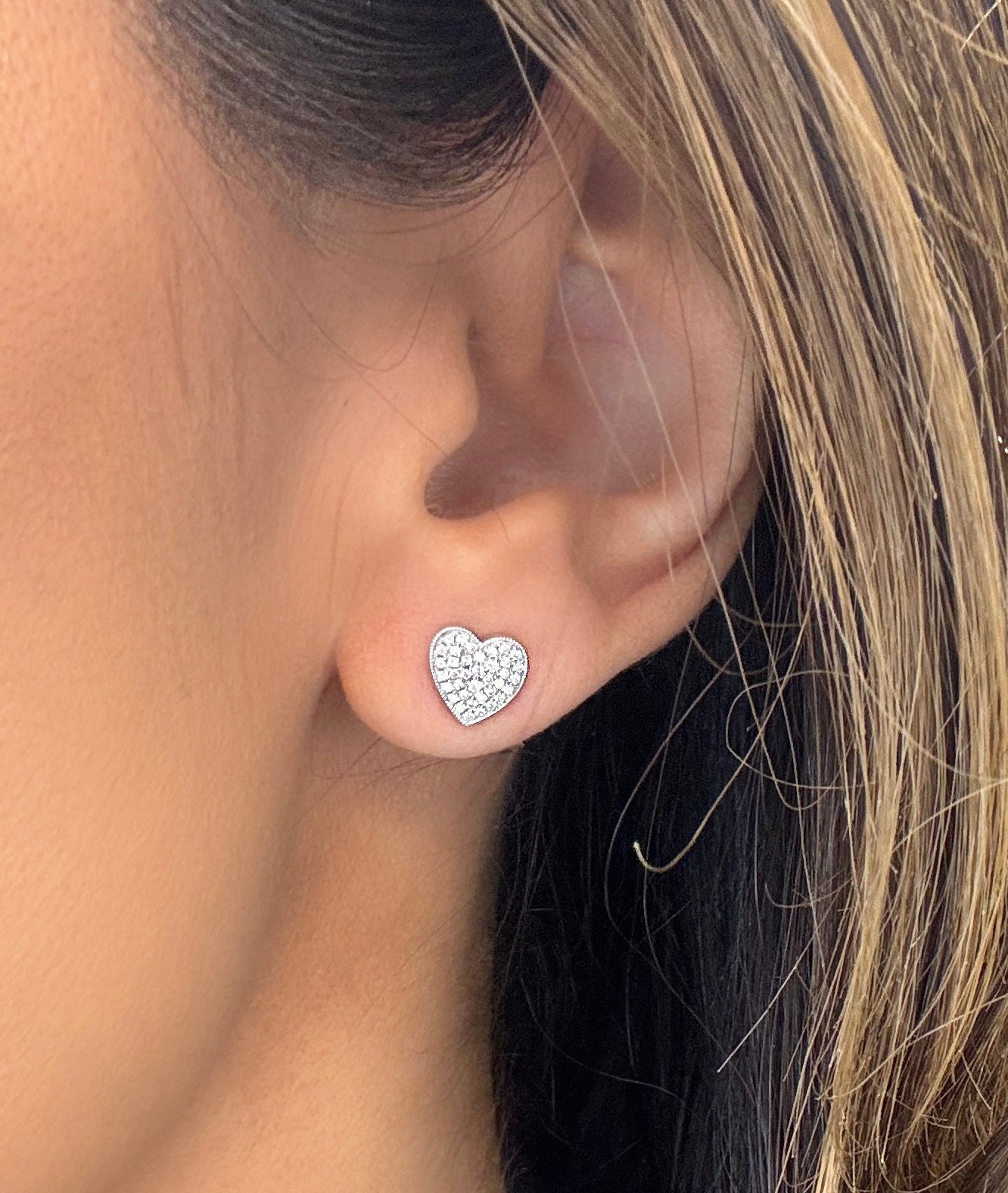 HEART SHAPE DIAMOND EARRINGS