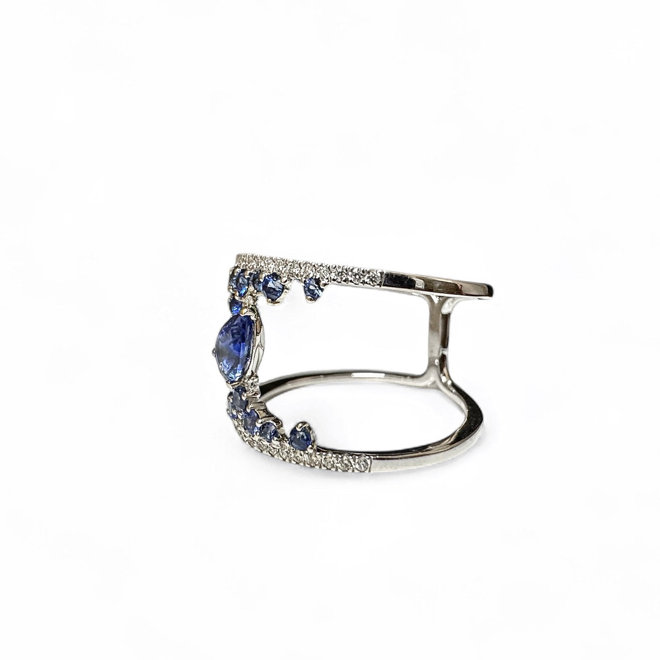 'VALERI' SAPPHIRE & DIAMONDS