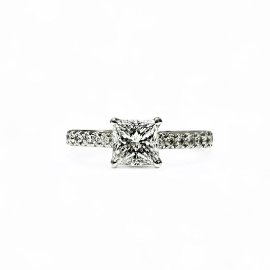 0,70 CT PRINCESS GESLEPEN PAVÉ RING 