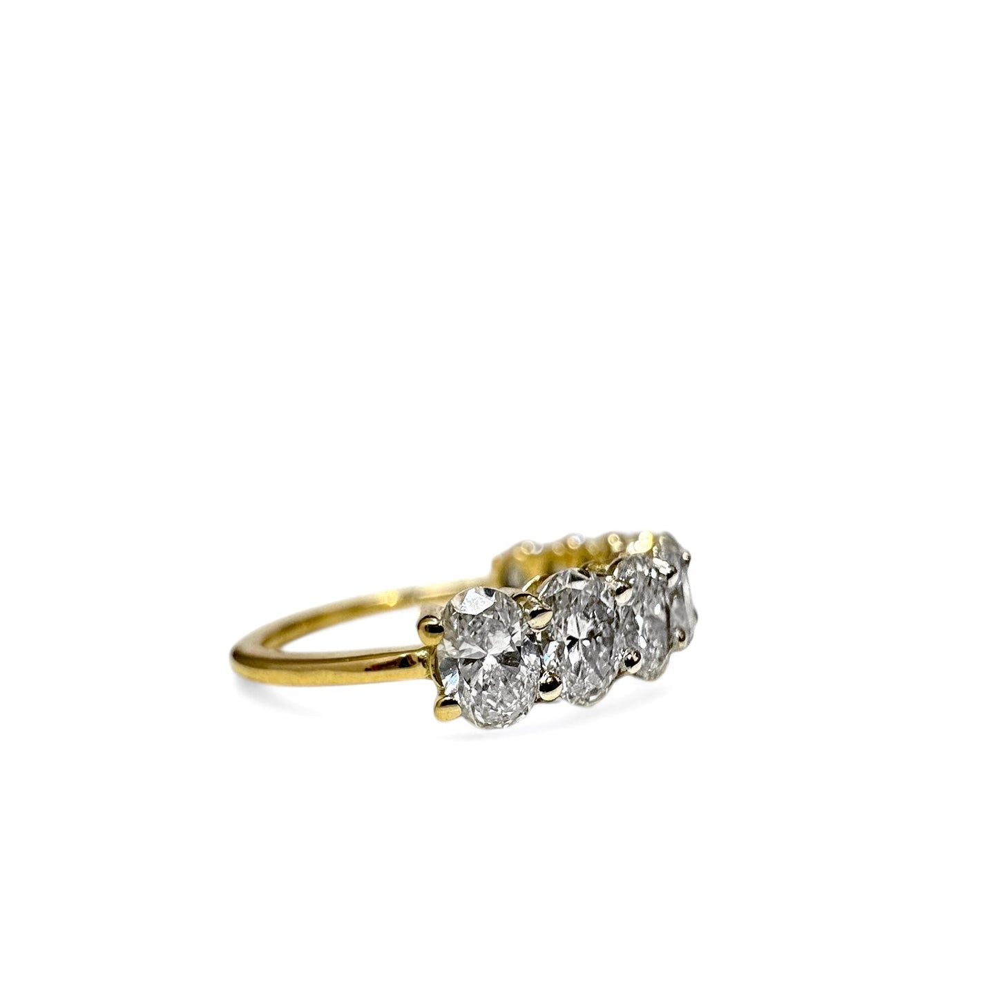 HALF ETERNITY OVAL - CUT