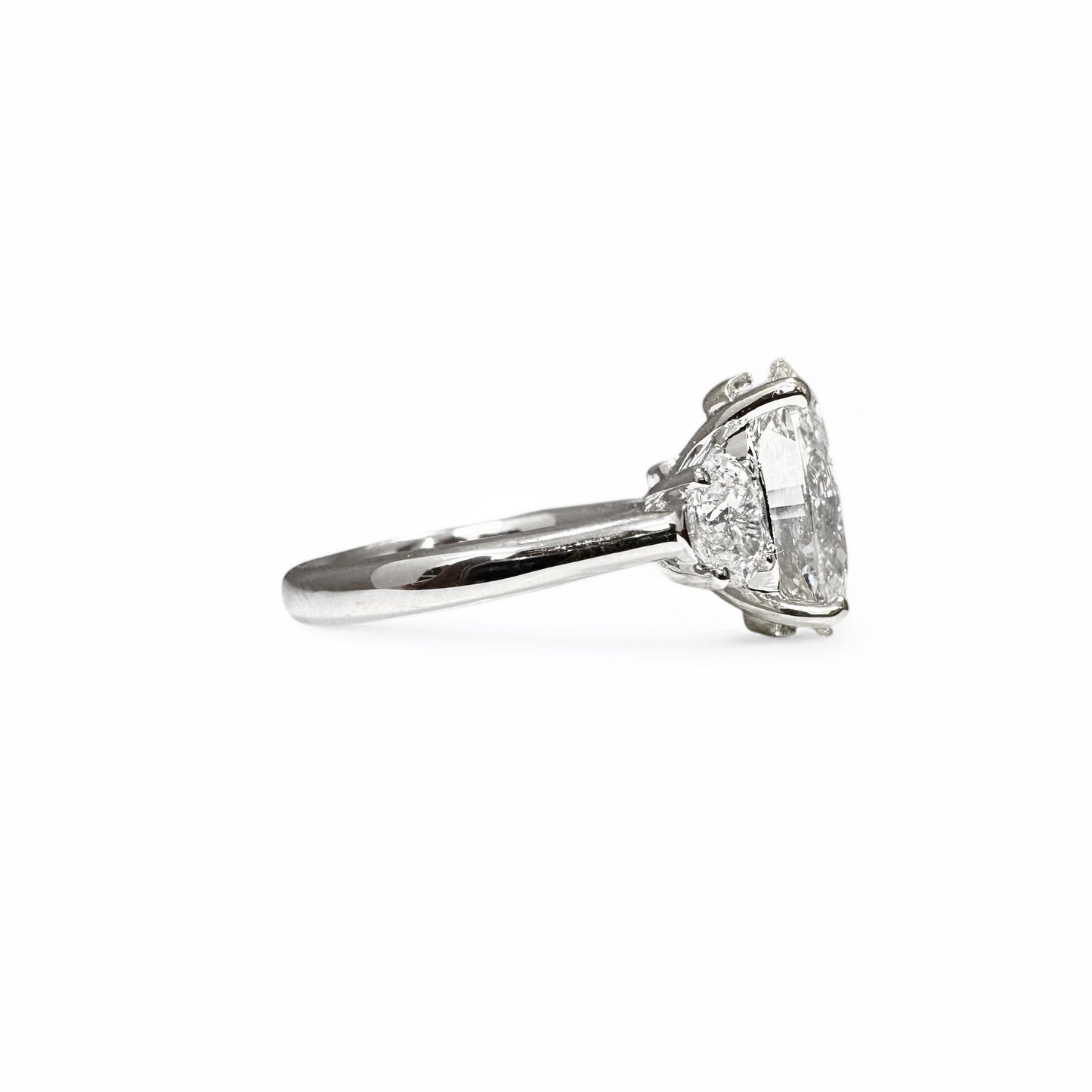 'HEIDI' OVAL SOLITAIRE RING