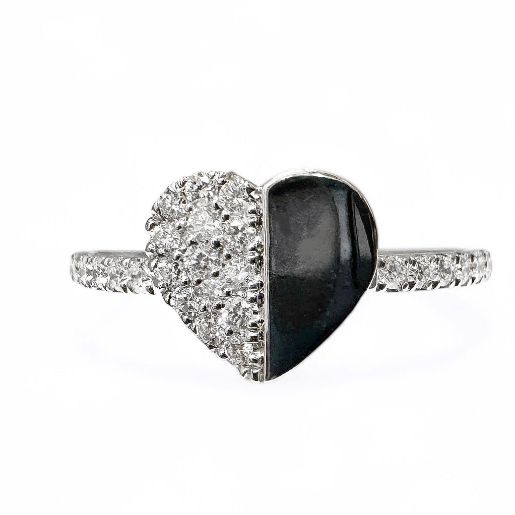 HARTVORMIGE DIAMANTEN RING 
