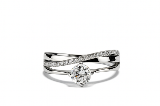 BAGUE TORSADÉE SOLITAIRE RONDE DE 0,48 CT 