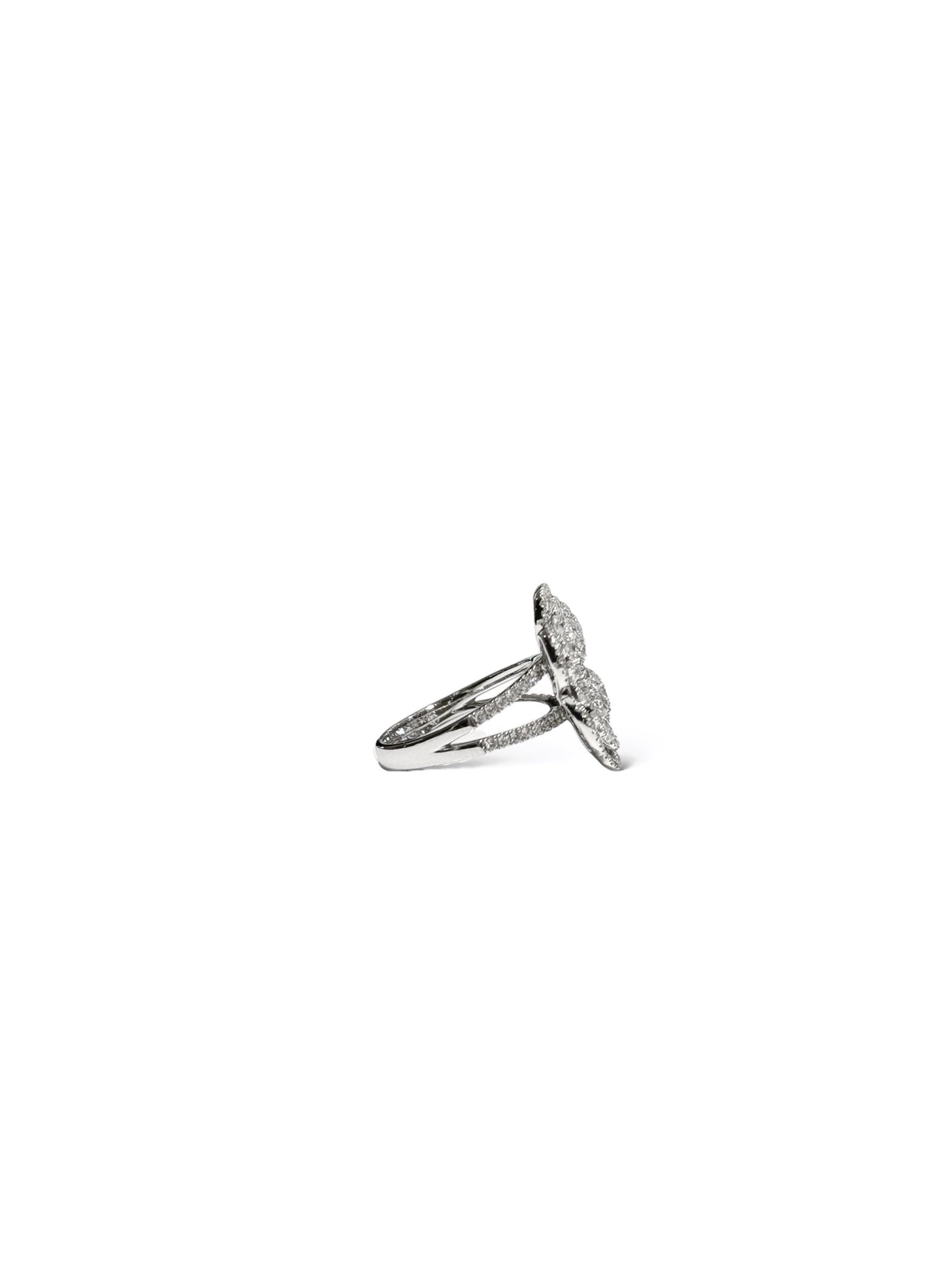 Bloem diamanten ring 