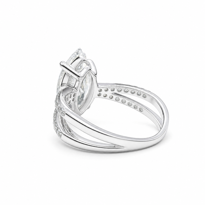 3.02 CT MARQUISE WITH SIDE DIAMONDS