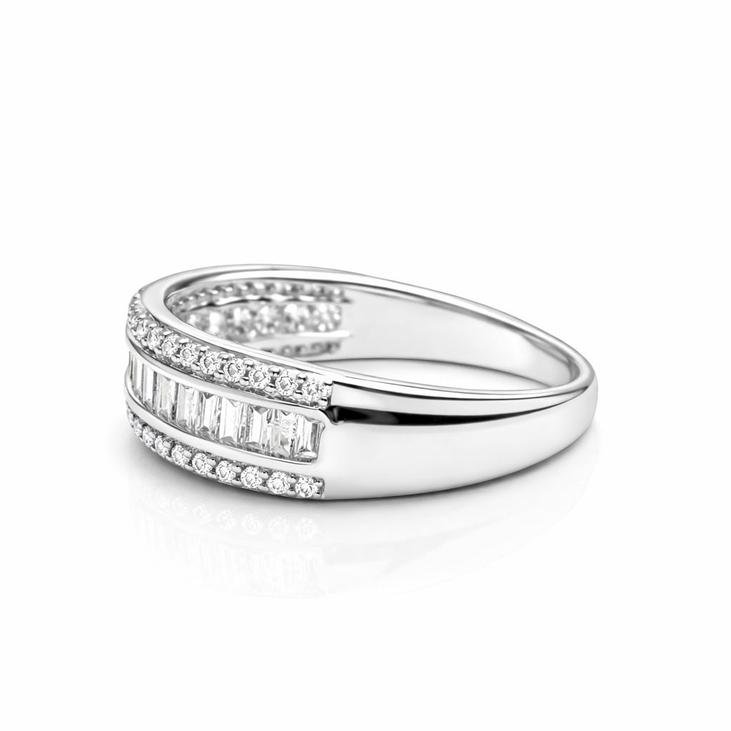 ROUND & TAPER HALF ETERNITY BAND