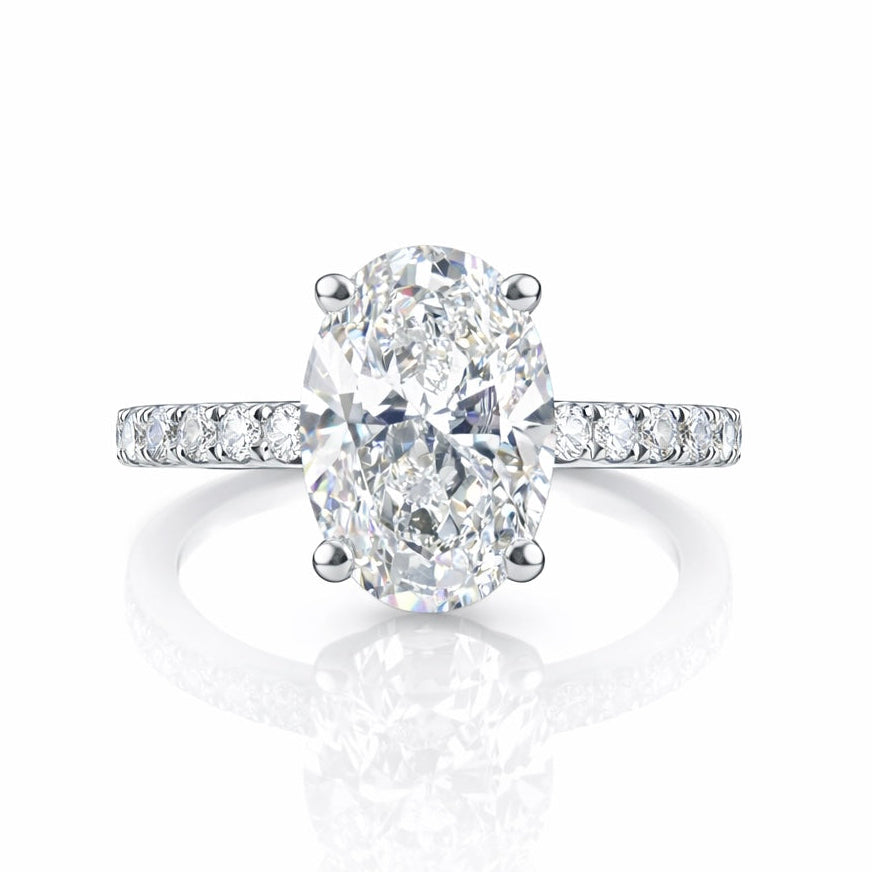 2.02 CT OVAL WITH SIDE DIAMONDS