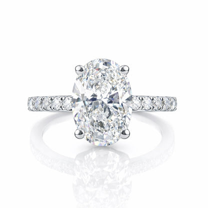 2.02 CT OVAL WITH SIDE DIAMONDS