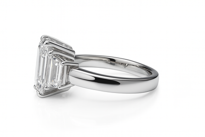 4.10 CT RADIANT CUT DRIE STENEN RING 