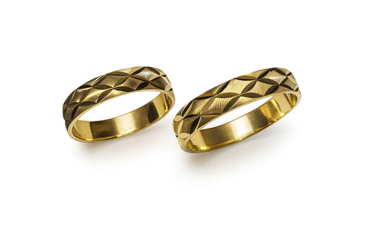 18K Yellow gold wedding rings - matte & Glossy Finish