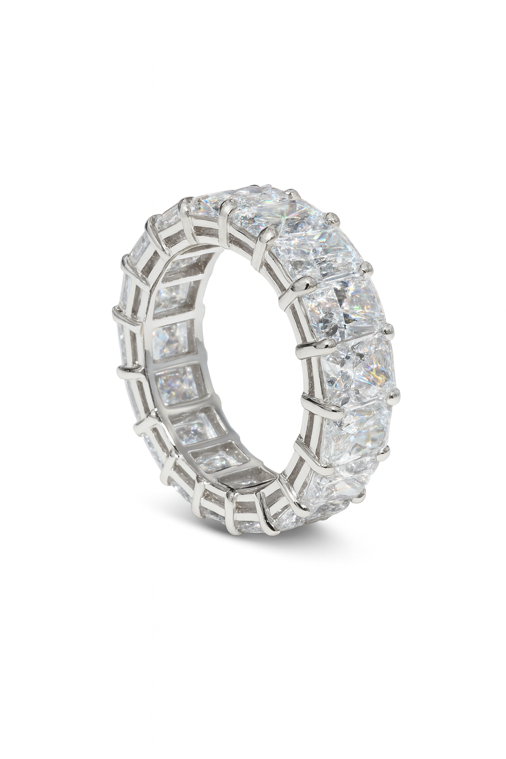BAGUE D'ÉTERNITÉ RADIANTE DE 10,15 CT 