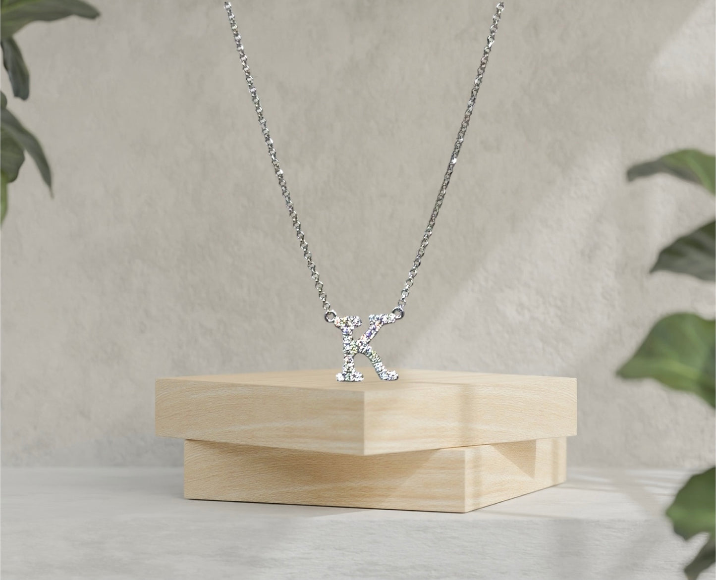 Ketting met initiaal 'K'