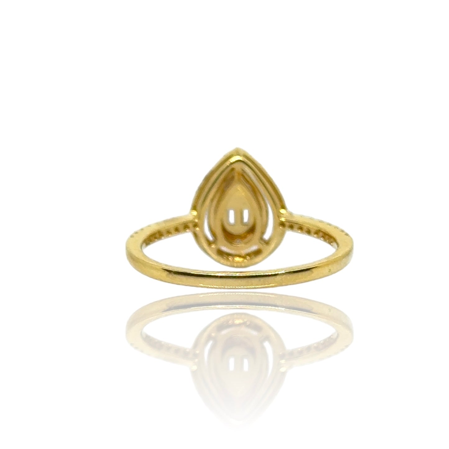 Bague halo en diamant en forme de poire 