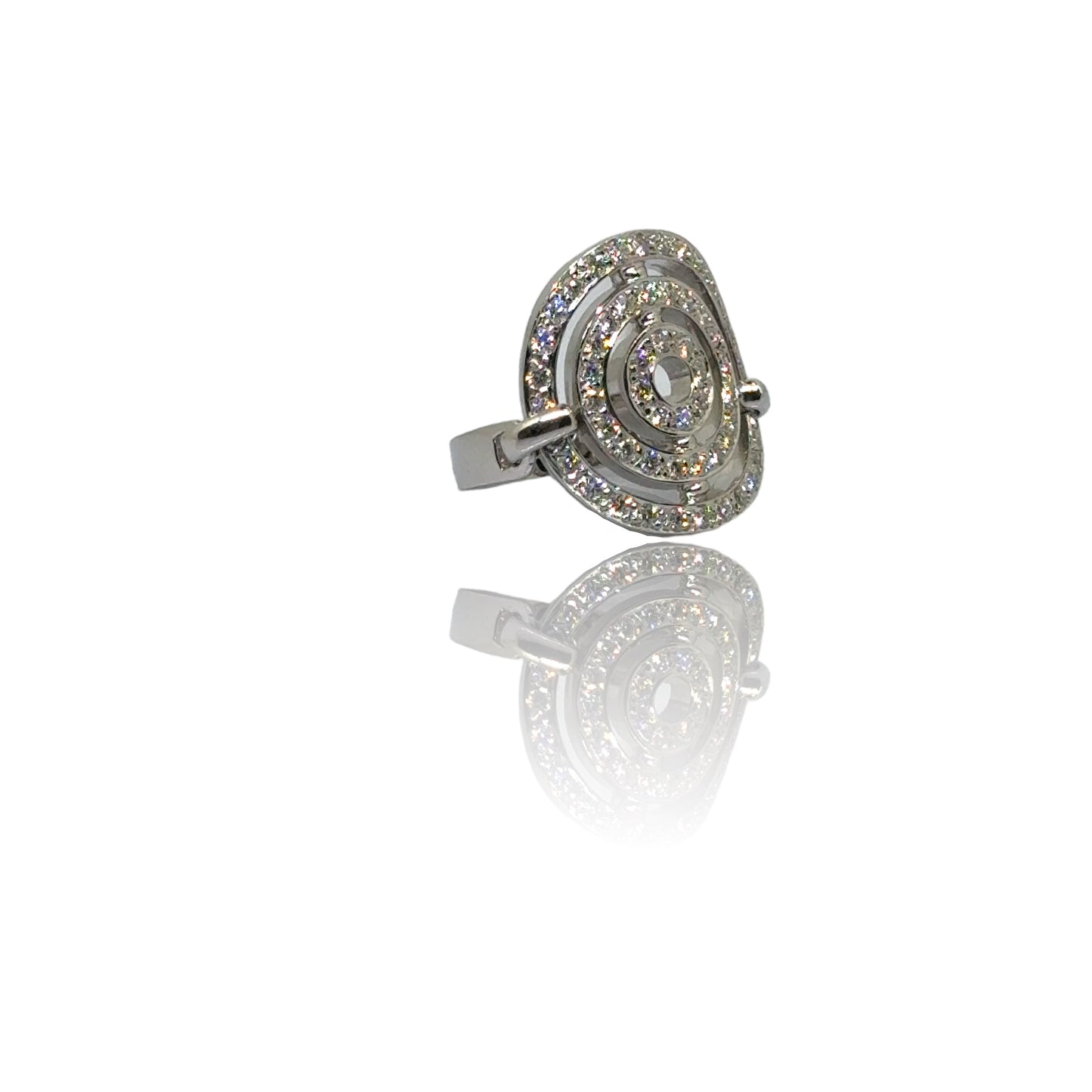 Cirkelvormige diamanten ring