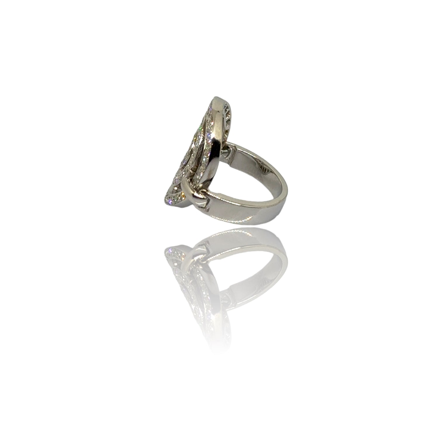 Cirkelvormige diamanten ring
