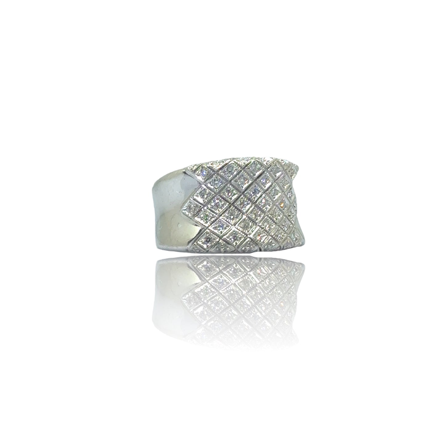 Pave diamanten ring