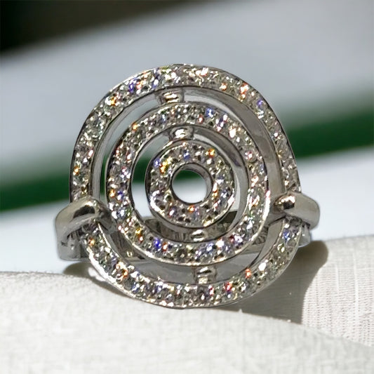 Cirkelvormige diamanten ring