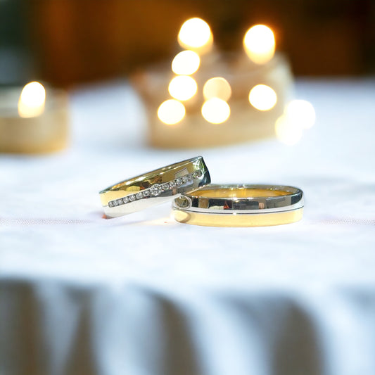 5 mm tweekleurige glanzende afwerking met diamanten trouwringen
