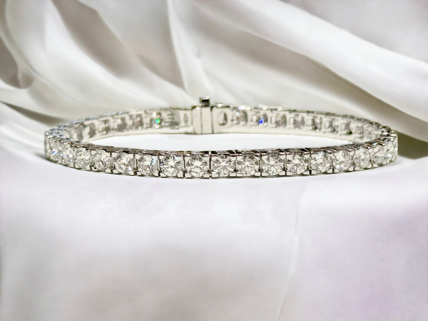 Bracelet de tennis en diamant LG 9,80 ct