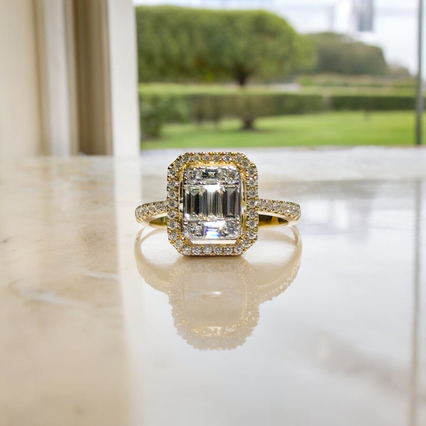 Illusion Entourage Diamanten Ring (Grote Zise) 