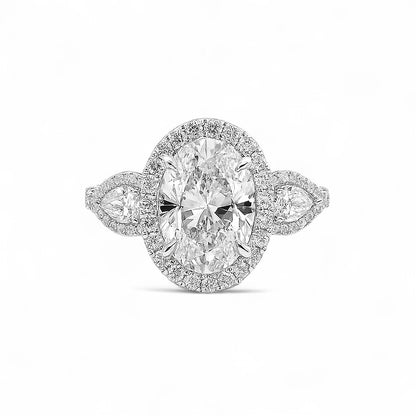 'ELARA' OVAL DIAMOND RING