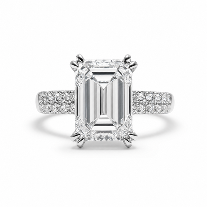 3.08 CT EMERALD WITH SIDE STONES
