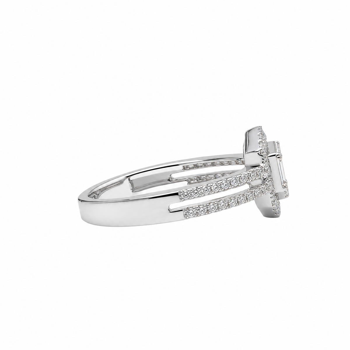 Bague en diamant avec armure