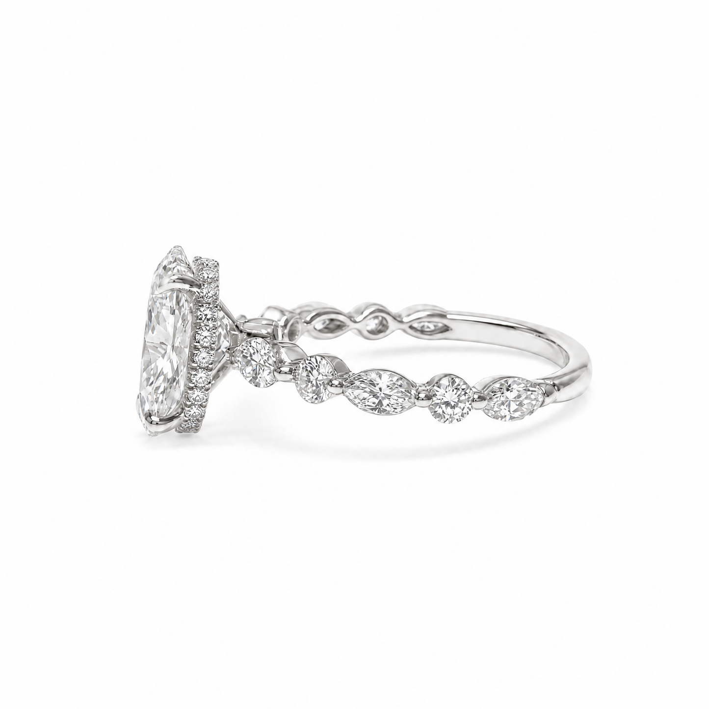 OVAL SOLITAIRE MIXED PAVE (WG)