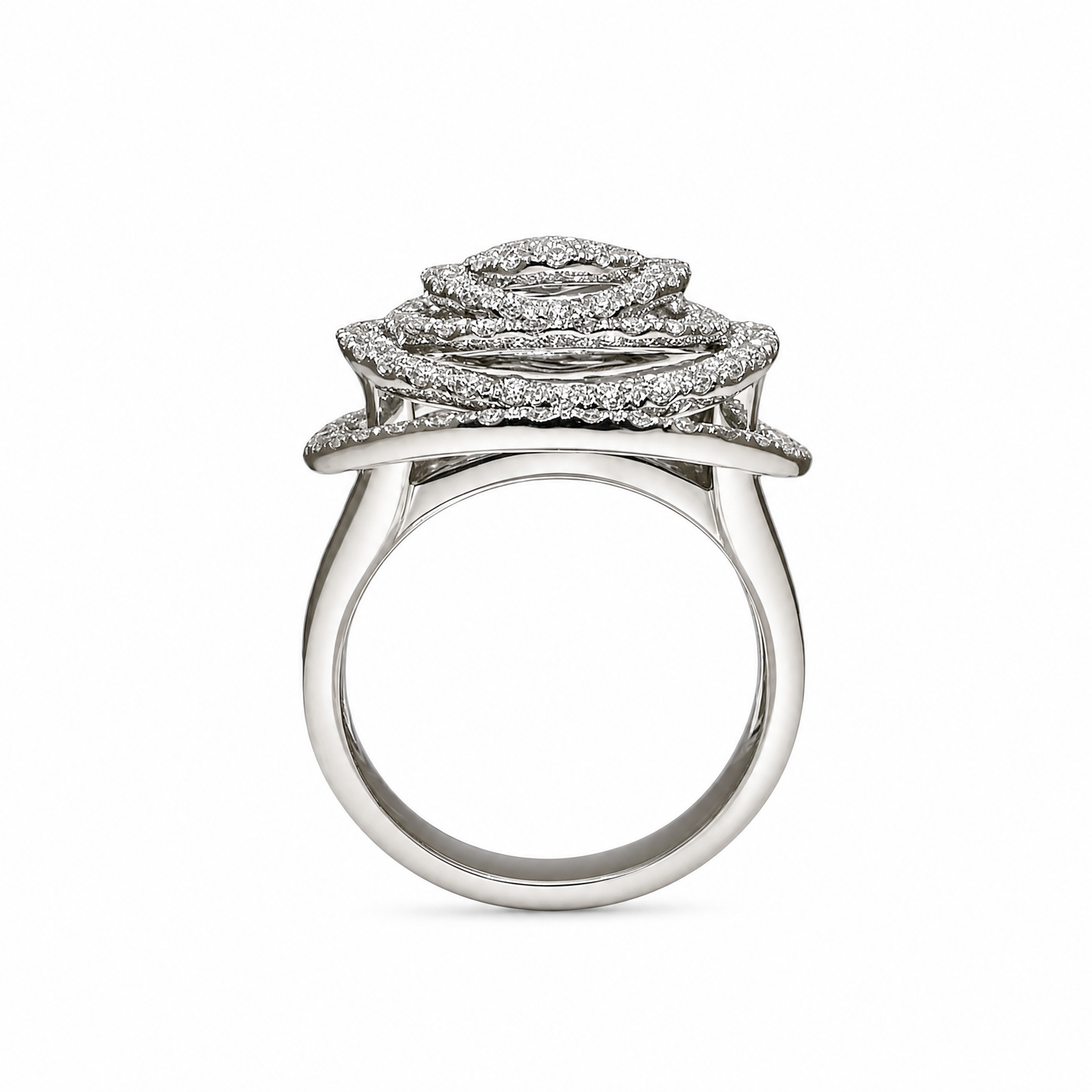 Spiraalvormige diamanten ring 