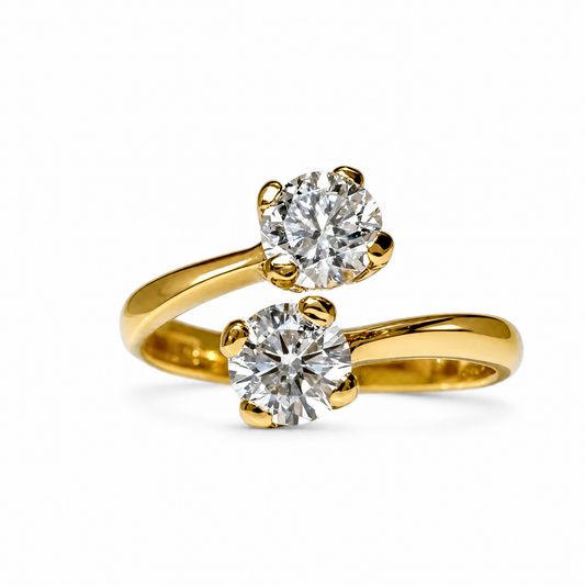 TOI & MOI ROUND SOLITAIRE RING