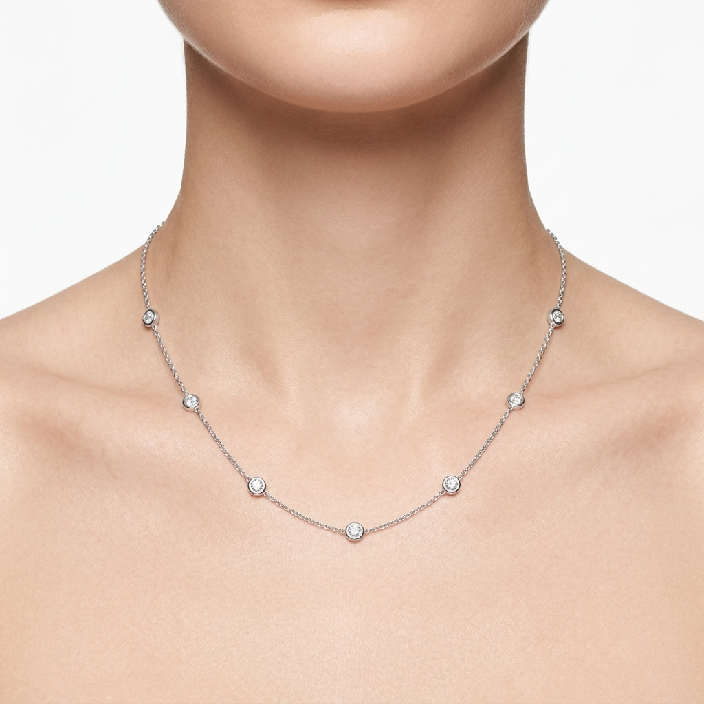 Collier à 7 diamants 